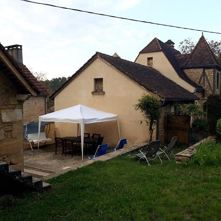 Gite Du Bouyssou Carsac-Aillac Kültér fotó